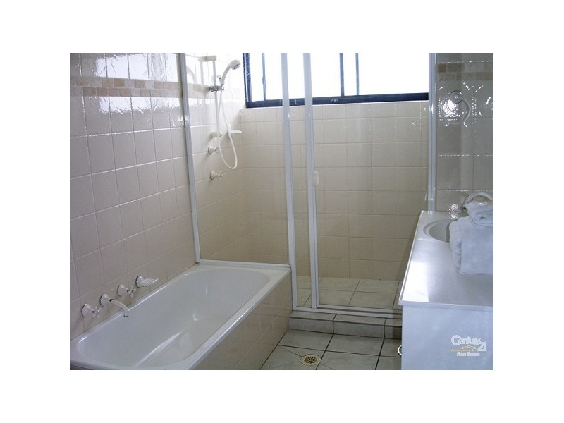 5 CLIFFORD STREET, Surfers Paradise QLD 4217