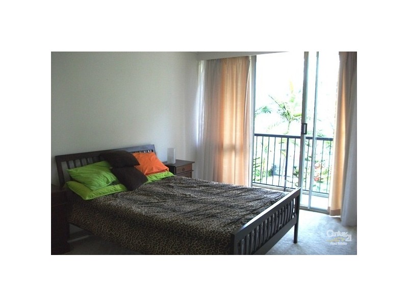 67 Ferny Ave Centrepoint, Surfers Paradise QLD 4217