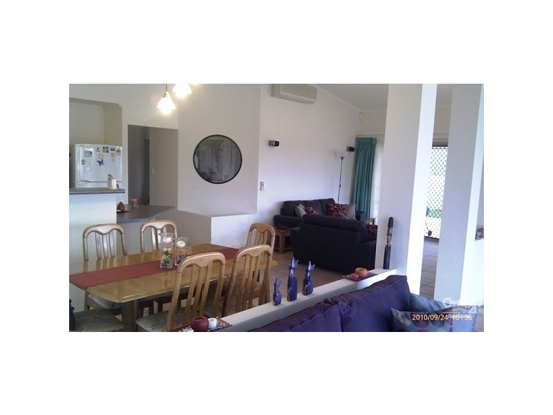 44 Barrier Reef Drive, Mermaid Waters QLD 4218