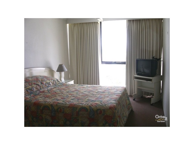 3277 Surfers Blvd, Surfers Paradise QLD 4217