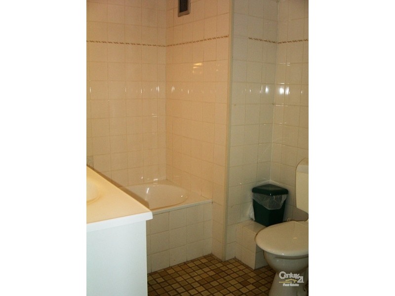 3277 Surfers Blvd, Surfers Paradise QLD 4217