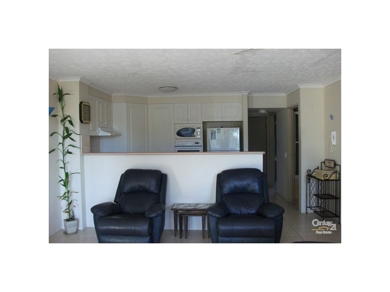 30 DALPURA STREET, Chevron Island QLD 4217