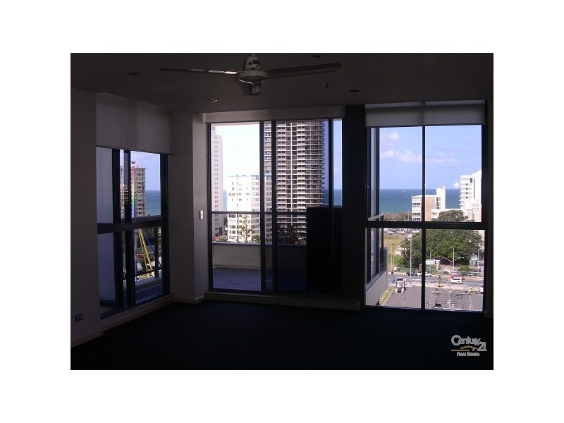 18 Cypress Ave, Surfers Paradise QLD 4217