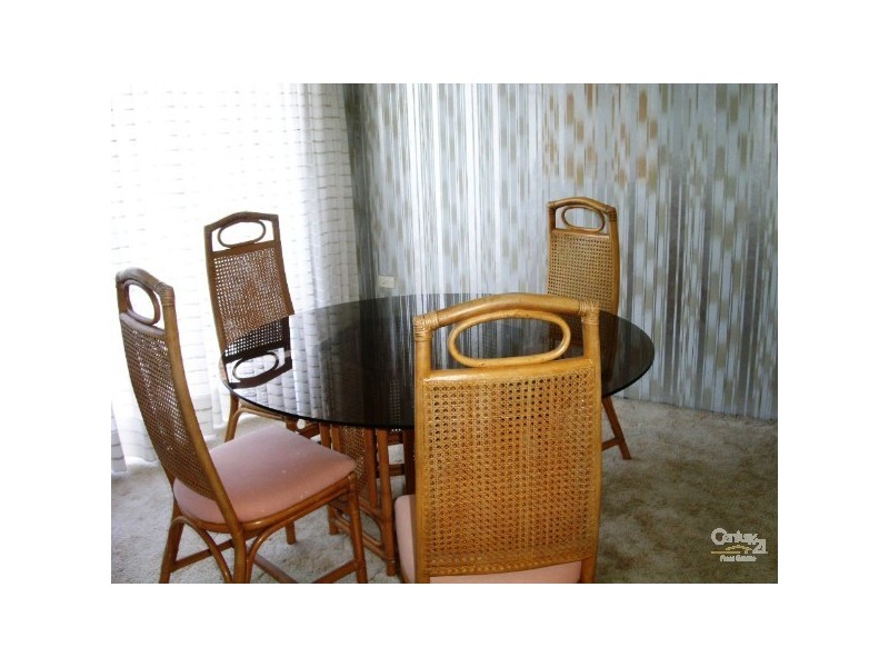 33-39 HOOKER BLVD, Broadbeach QLD 4218