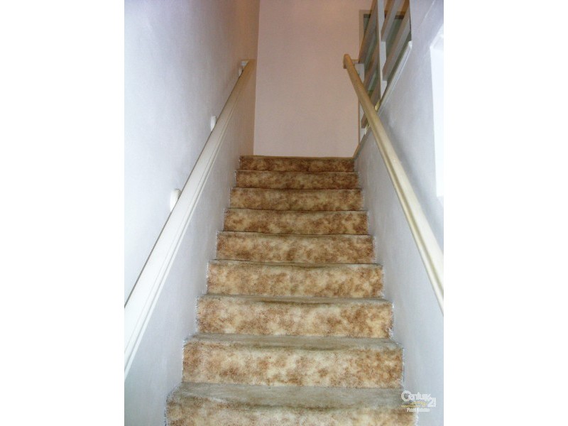 33-39 HOOKER BLVD, Broadbeach QLD 4218