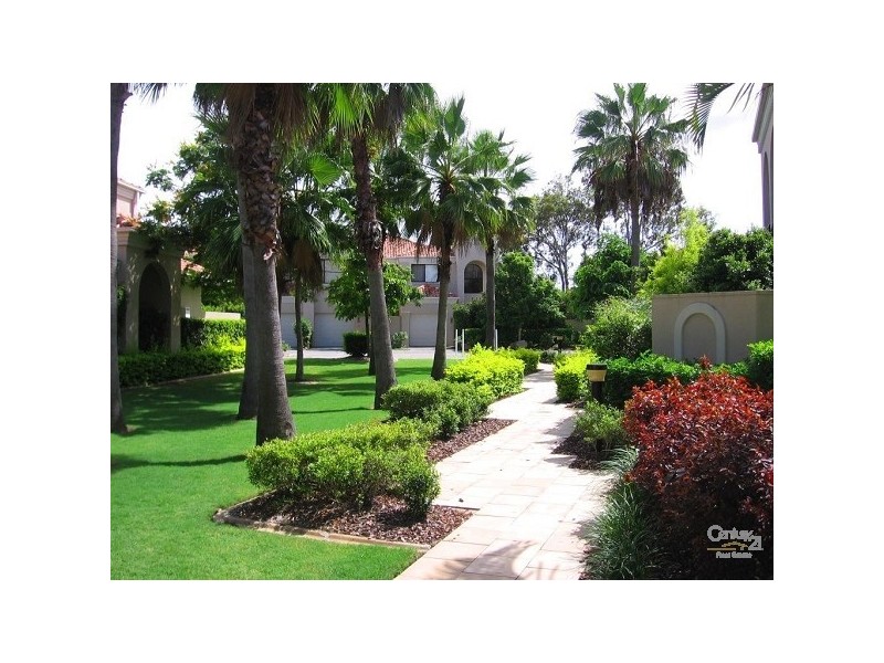 7 Elliott St, Surfers Paradise QLD 4217