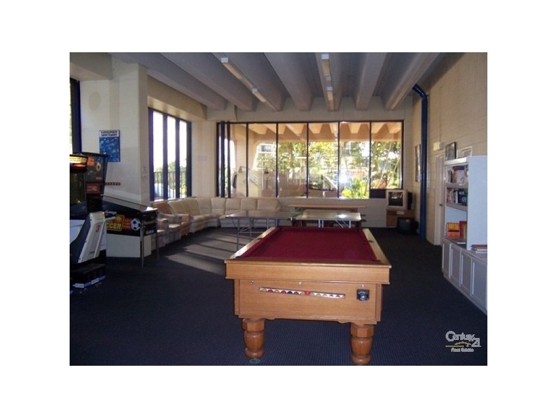 67 Ferny Avenue, Surfers Paradise QLD 4217