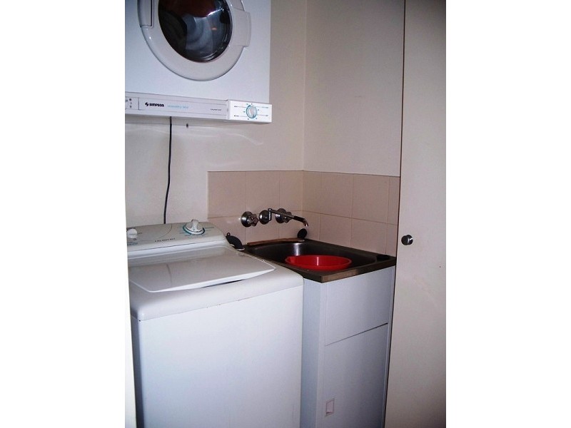 5 PALM AVE, Surfers Paradise QLD 4217