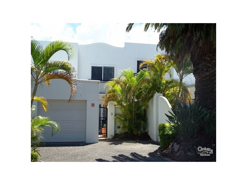 100 Cotlew St  East, Southport QLD 4215