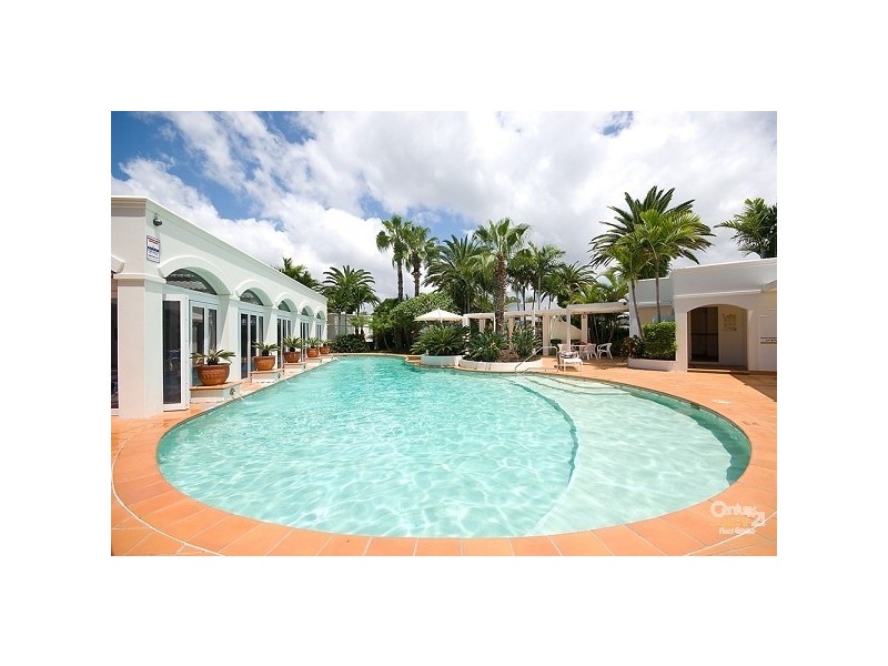 100 Cotlew St  East, Southport QLD 4215