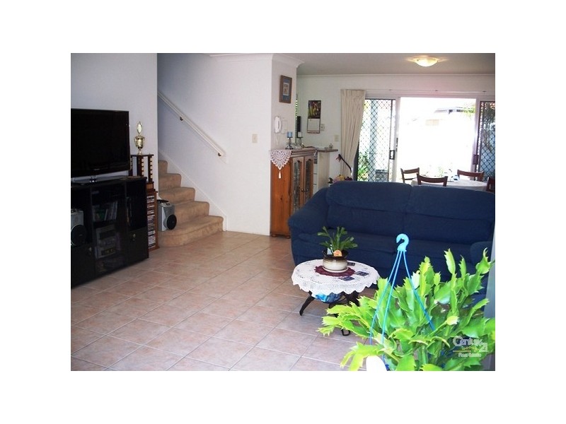 100 Cotlew St  East, Southport QLD 4215