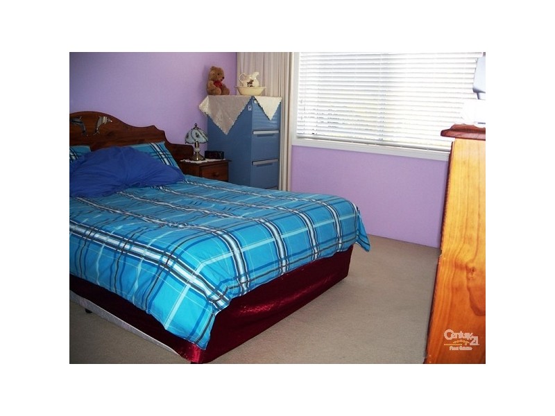 100 Cotlew St  East, Southport QLD 4215