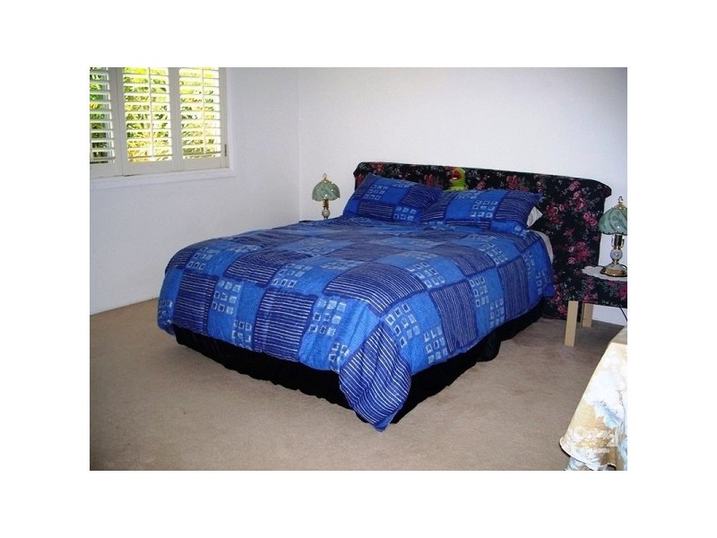 100 Cotlew St  East, Southport QLD 4215