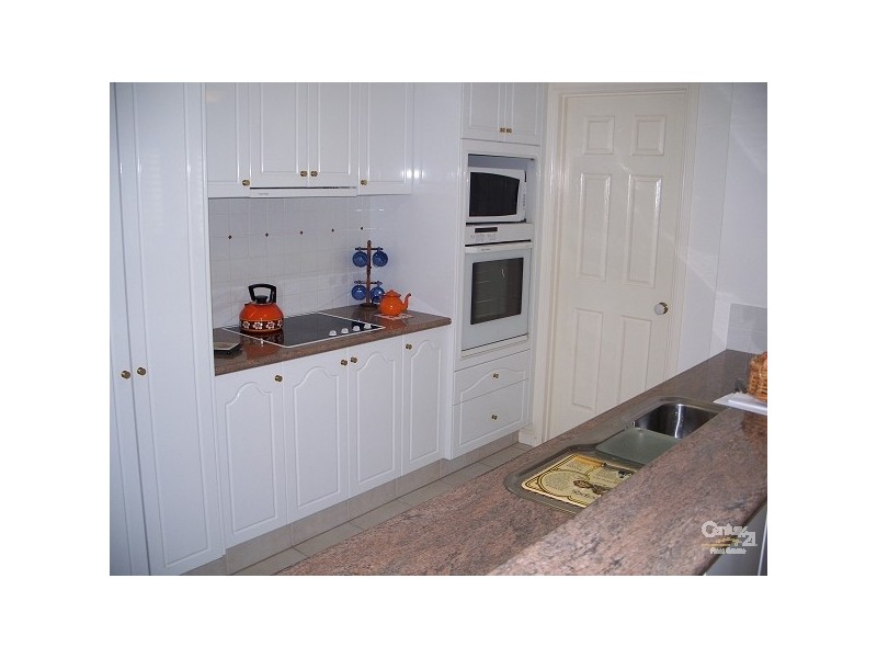 100 Cotlew St    Adelphi Springs Northern Terrace, Southport QLD 4215