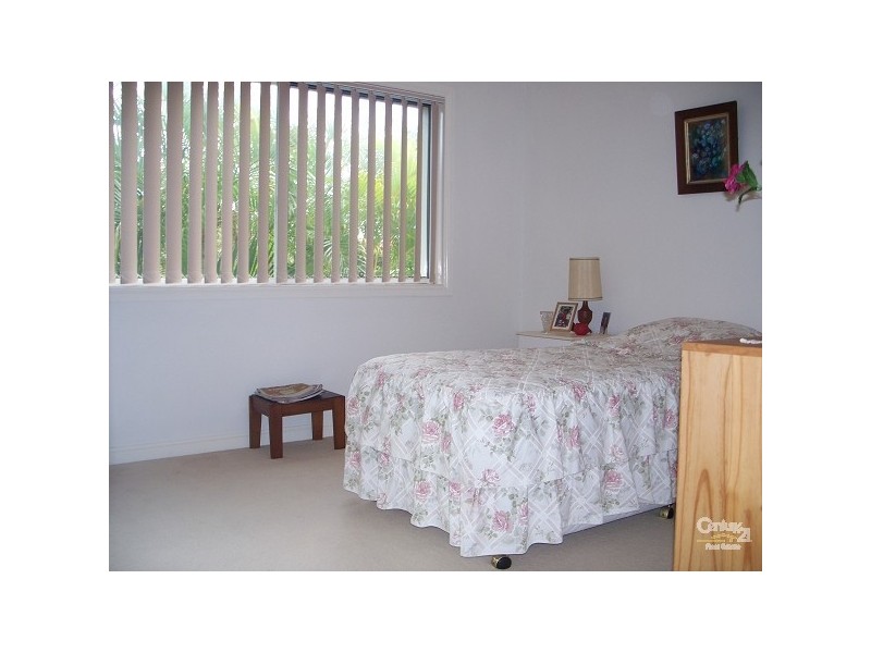 100 Cotlew St    Adelphi Springs Northern Terrace, Southport QLD 4215