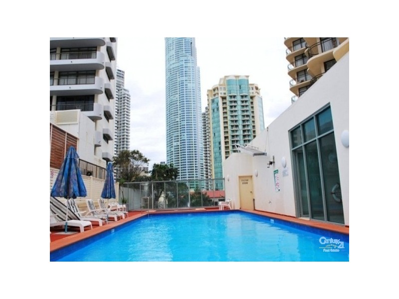 18 HANLAN ST, Surfers Paradise QLD 4217