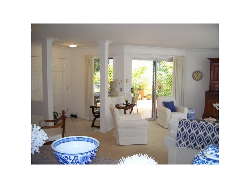 100 Cotlew St East, Southport QLD 4215