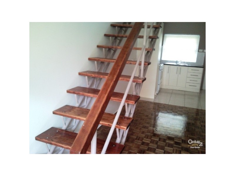 30 Leonard, Surfers Paradise QLD 4217