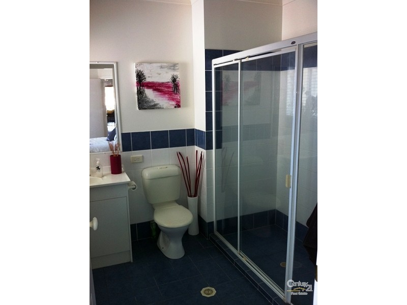 unit 16 Burra Street, Surfers Paradise QLD 4217