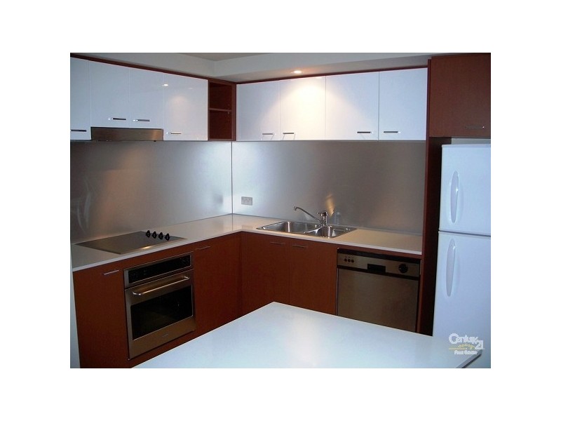 23 FERNY AVE, Surfers Paradise QLD 4217