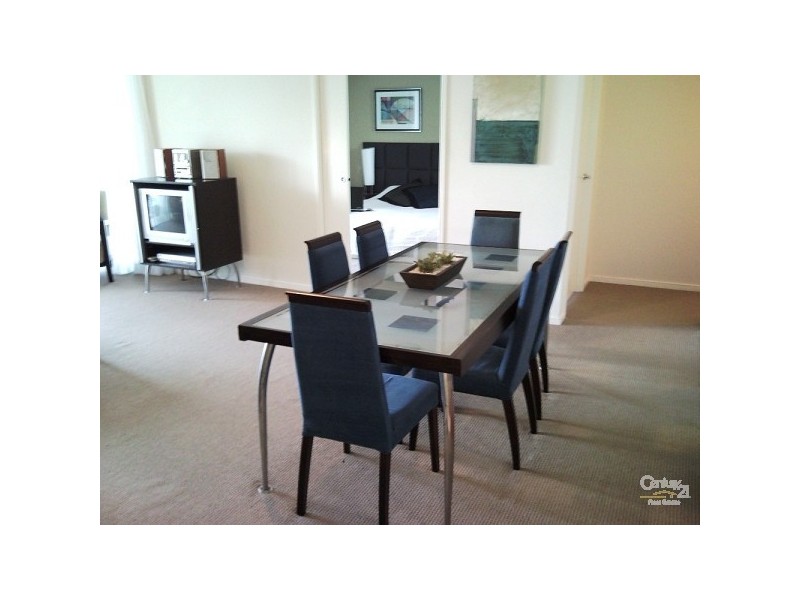 1087/23 Ferny Ave, Surfers Paradise QLD 4217