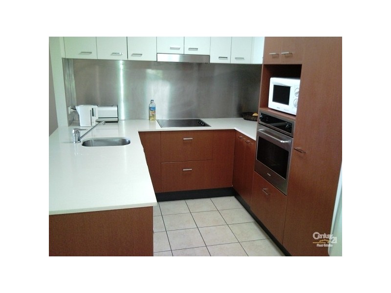 1087/23 Ferny Ave, Surfers Paradise QLD 4217