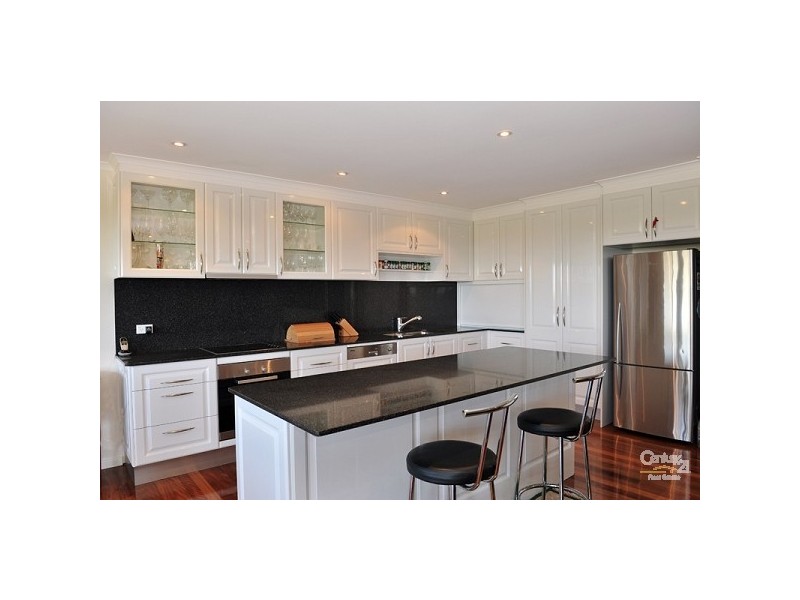 91 Orient Dr, Sunrise Beach QLD 4567