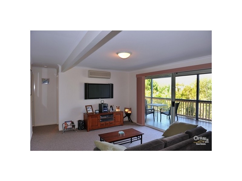91 Orient Dr, Sunrise Beach QLD 4567