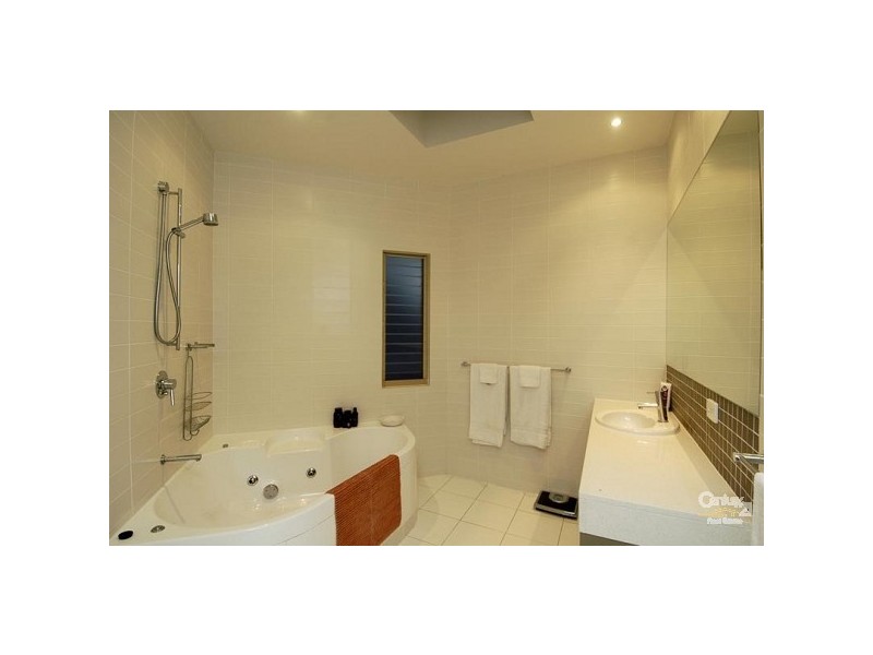 37 The Quarterdeck, Noosa Heads QLD 4567