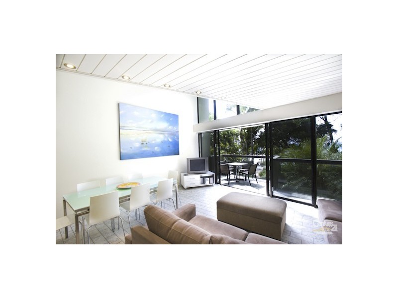 2/2 Pandanus St, Noosa Heads QLD 4567