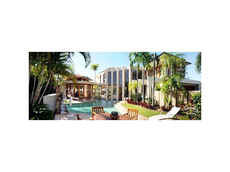 17 Wesley Crt, Noosa Heads QLD 4567