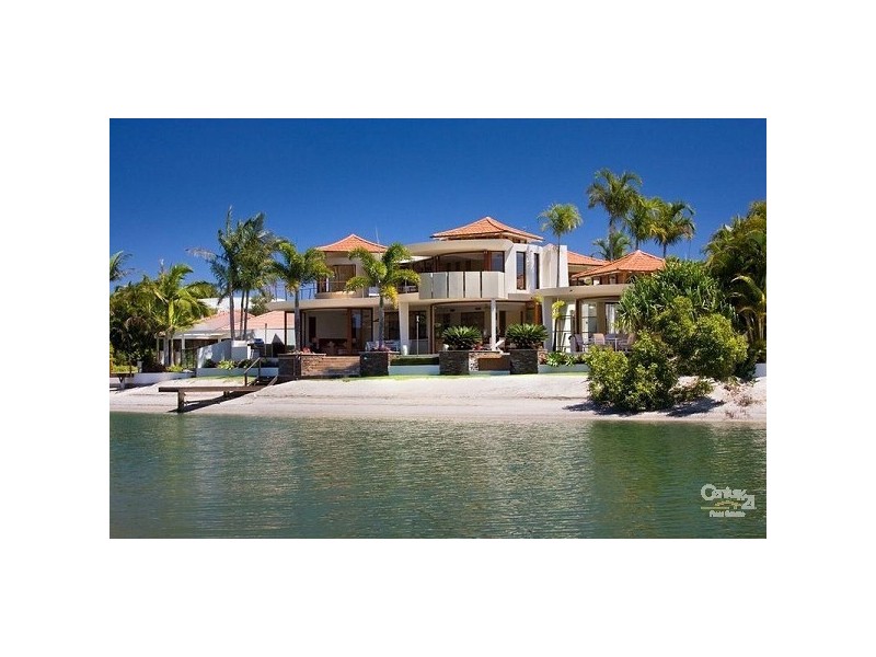 17 Wesley Crt, Noosa Heads QLD 4567