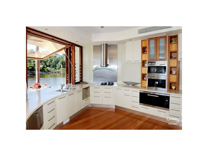 17 Wesley Crt, Noosa Heads QLD 4567