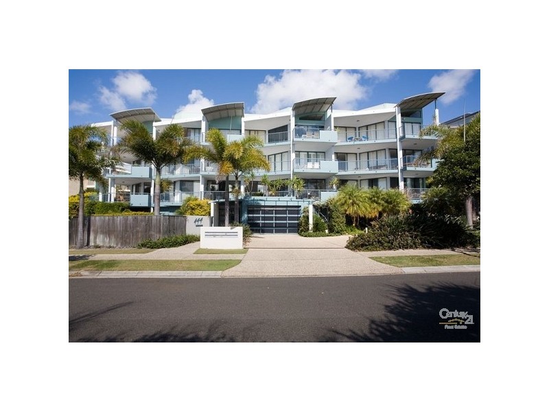 2/21 Park Cres, Sunshine Beach QLD 4567