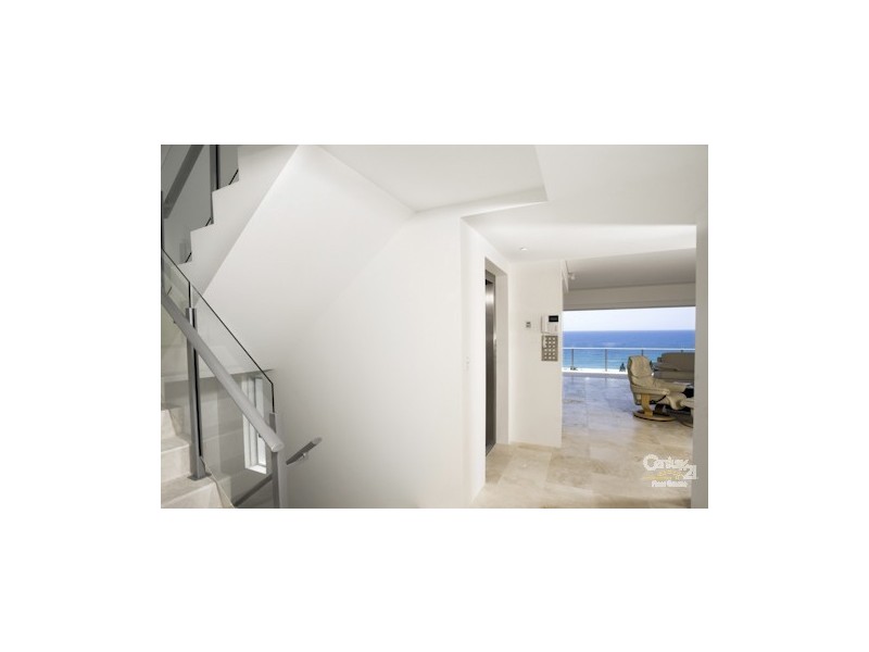 2/18 Henderson St, Sunshine Beach QLD 4567