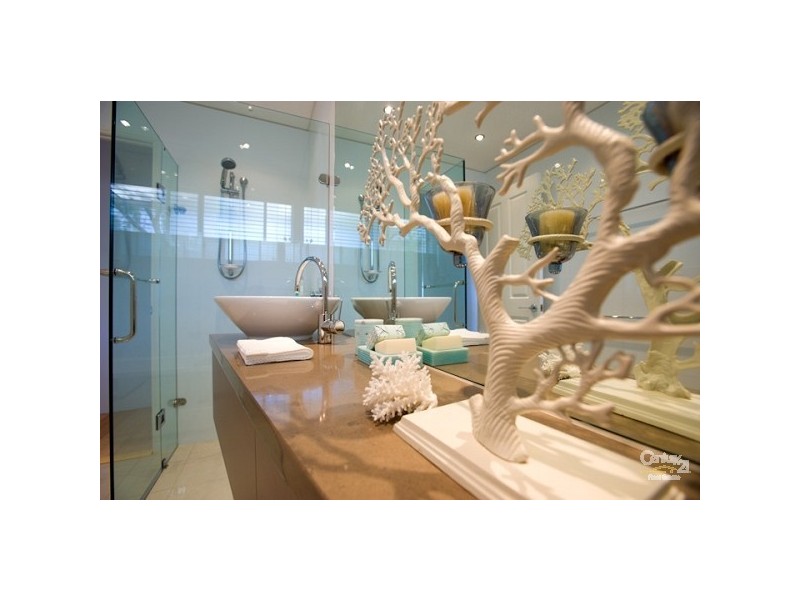 1/29 Tingira Cres, Sunrise Beach QLD 4567