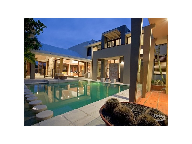 34 Masthead Quay, Noosaville QLD 4566