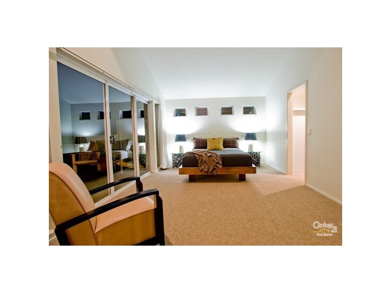 37 Wyuna Drive, Noosaville QLD 4566