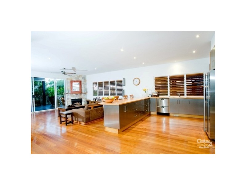 13 Ross Crescent, Sunshine Beach QLD 4567
