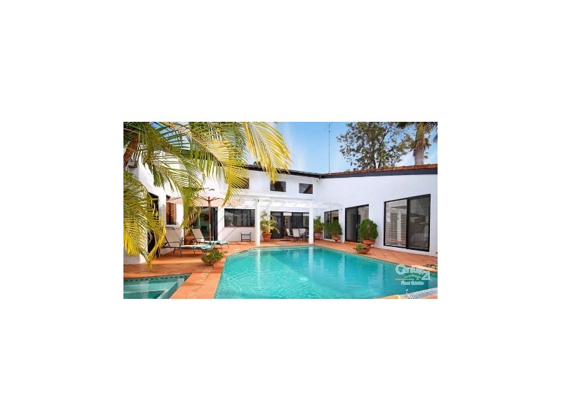 9 Wesley Court, Noosa Heads QLD 4567