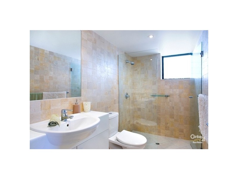 1/10 Crank Street, Sunshine Beach QLD 4567