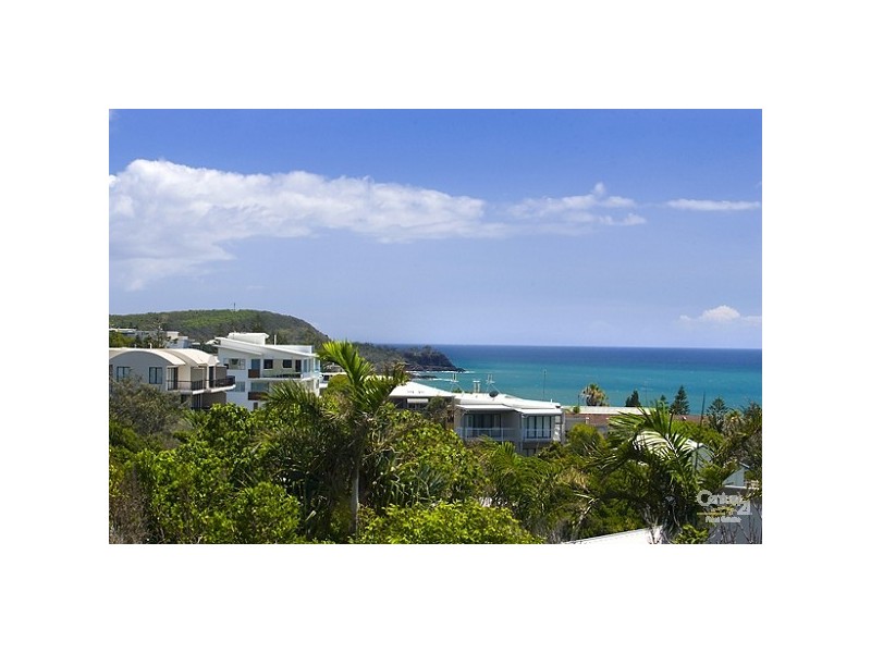 15 Ross Crescent, Sunshine Beach QLD 4567