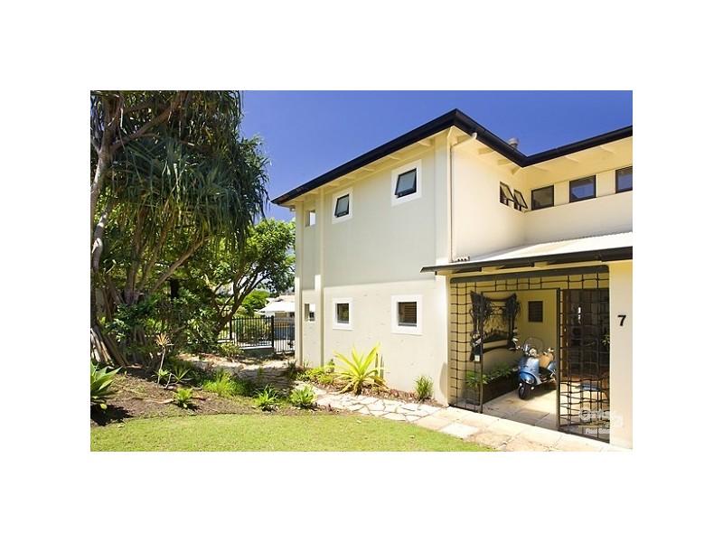 7 Webb Road, Sunshine Beach QLD 4567