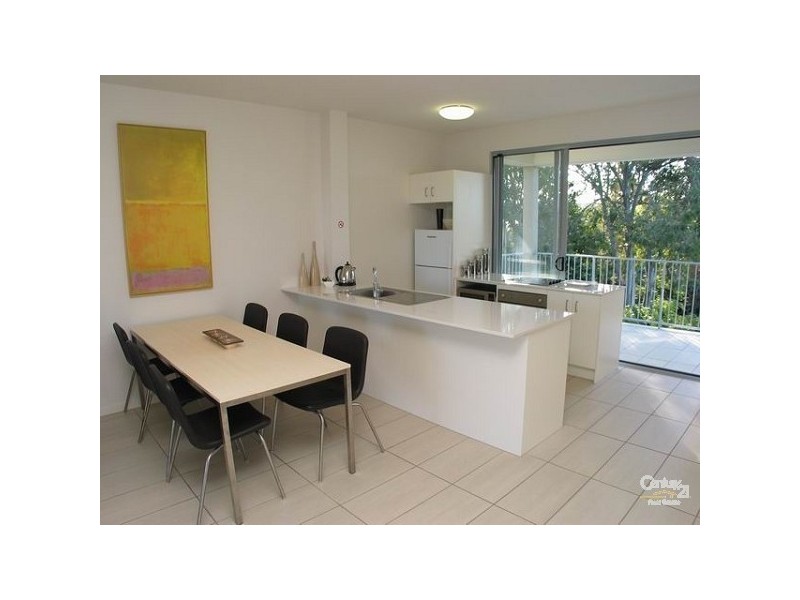 17, 152 Noosa Parade, Noosaville QLD 4566
