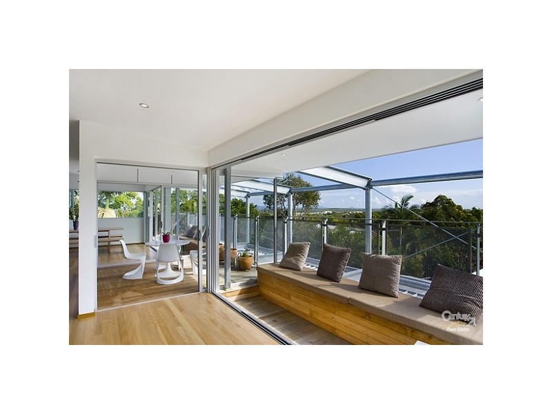 37 Arkana Drive, Noosa Heads QLD 4567