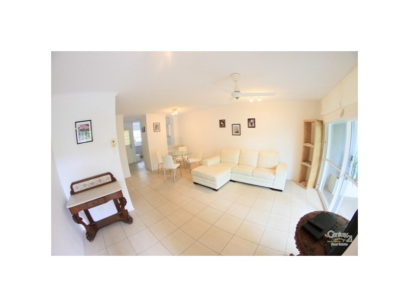 2/5 Douglas Street, Sunshine Beach QLD 4567