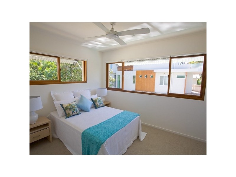 55 Elizabeth St, Noosaville QLD 4566