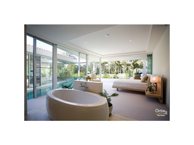 707/61 Noosa Springs Drive, Noosa Heads QLD 4567