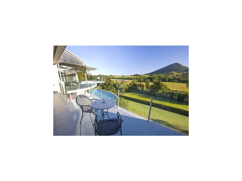 51 Lone Hand Rd, Eumundi QLD 4562