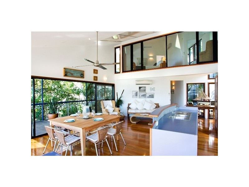 36 Arakoon, Sunshine Beach QLD 4567